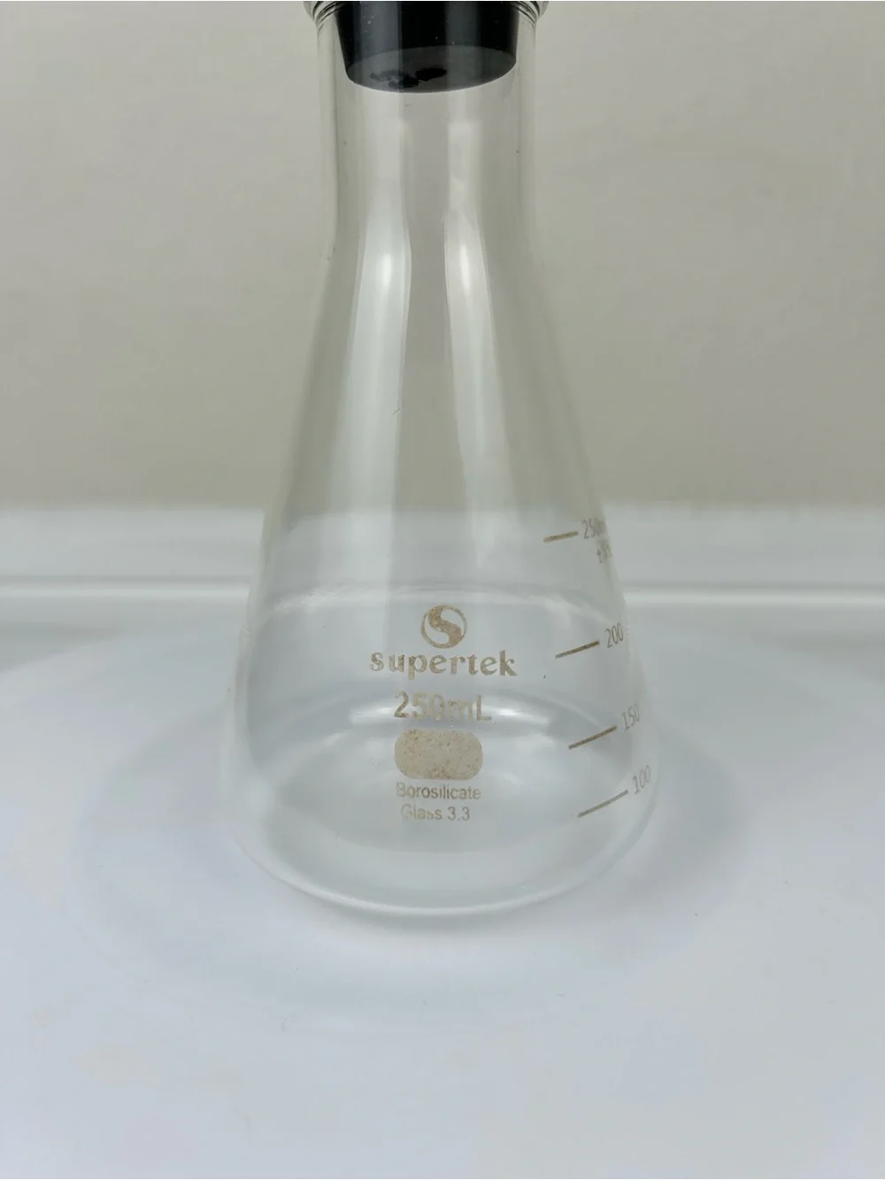 SALE! Supertek 250ml Erlenmeyer Flask Borosilicate Glass 3.3 Chemistry & Stopper